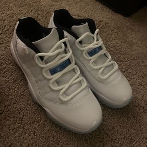 Legend blue lows retro 11s